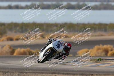 media/Dec-18-2022-SoCal Trackdays (Sun) [[8099a50955]]/Turn 14 (940am)/